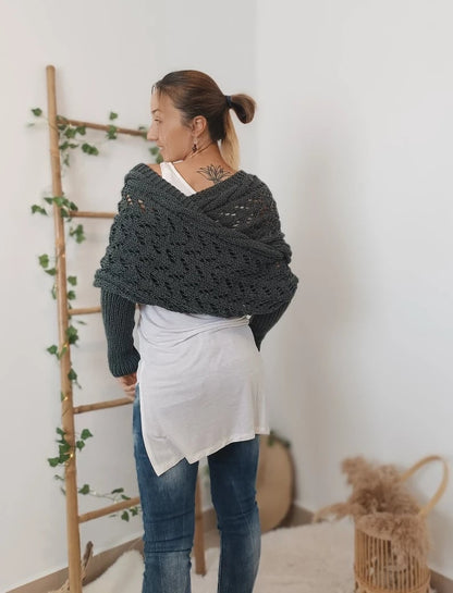 Soft Knitted Nomine Scarf With Sleeves